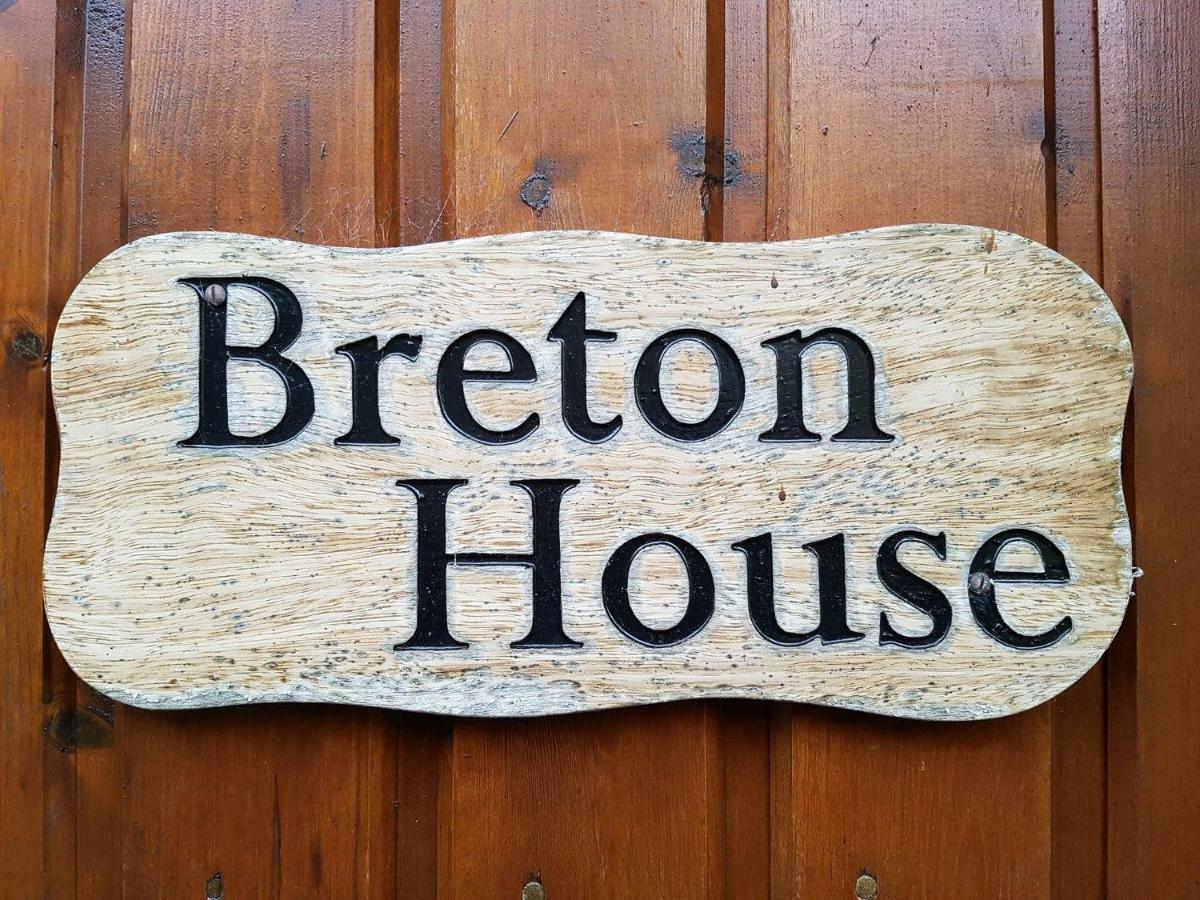 לינה וארוחת בוקר פורטרי Breton House מראה חיצוני תמונה
